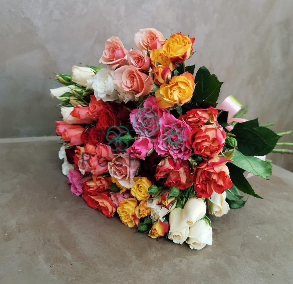 Букет цветов из: Розы в Углеуральском