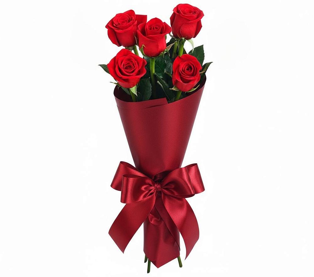 Букет 5 Красных роз Эдлесс Лав в Углеуральском