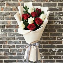 Букет цветов из:  Розы в Углеуральском
