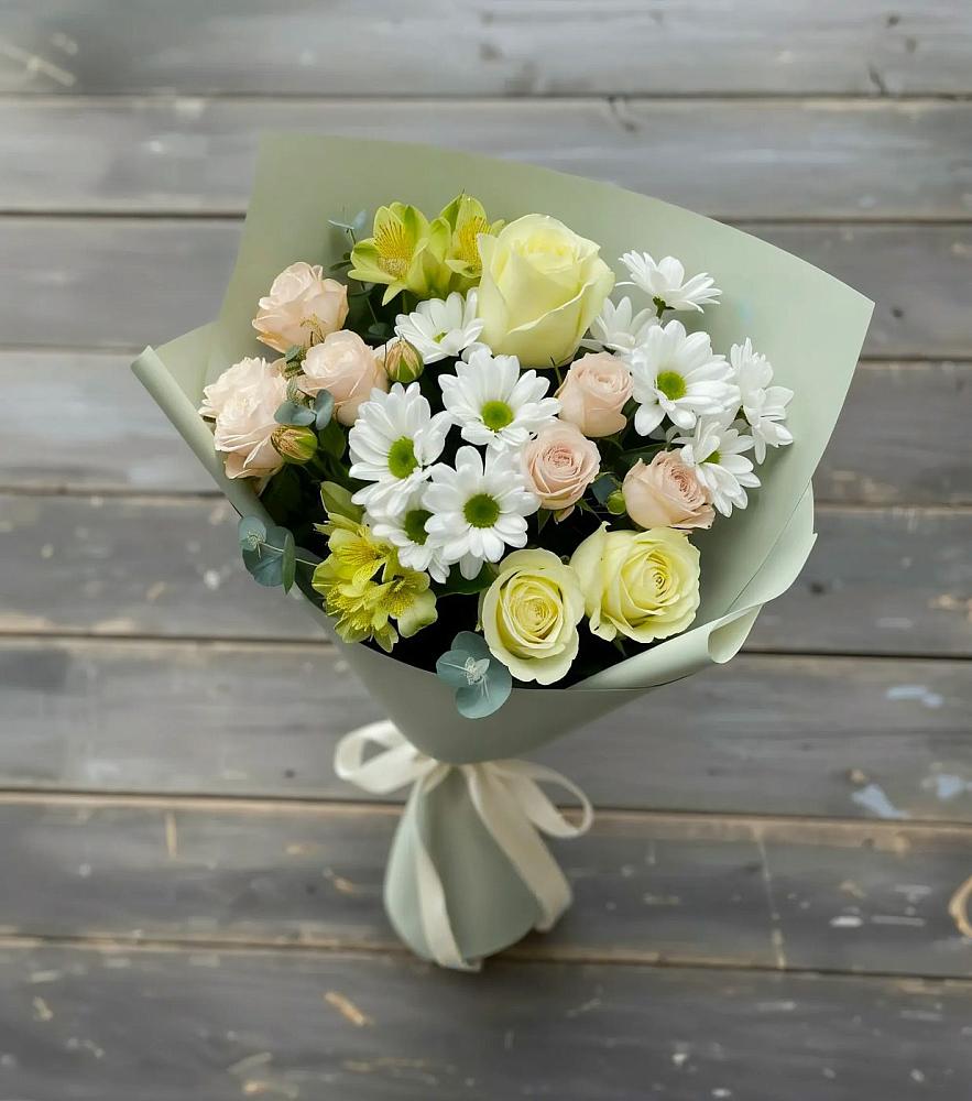 Букет цветов из: Альстромерии, Розы и Хризантемы в Углеуральском