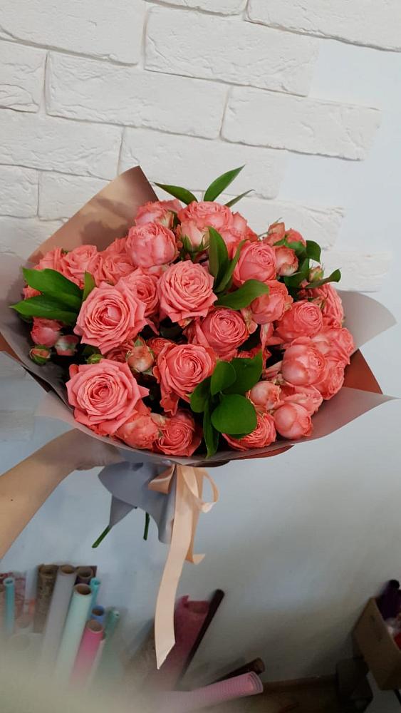 Букет цветов из: Розы в Углеуральском