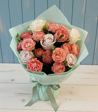 Букет цветов из:  Розы в Углеуральском