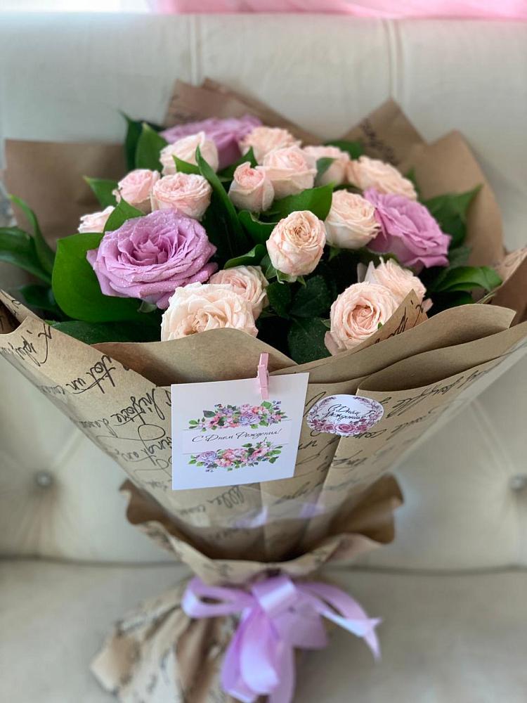 Букет цветов из: Розы в Углеуральском