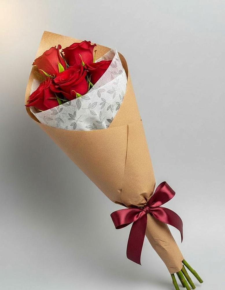 Букет цветов из: Розы в Углеуральском