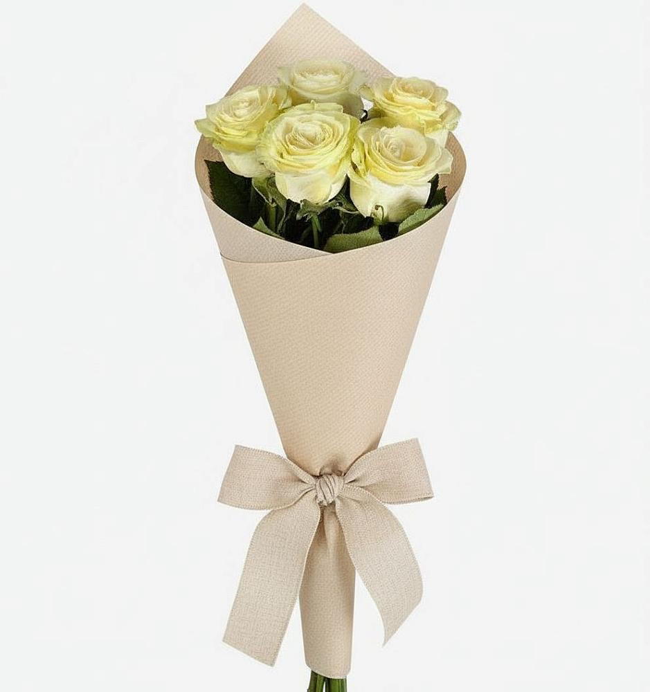 Букет цветов из: Розы в Углеуральском