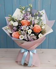 Букет цветов из:  Лизиантусы, Розы, Альстромерии и Гипсофила #REPLACE_PRED# Углеуральском