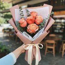 Букет цветов из:  Розы в Углеуральском
