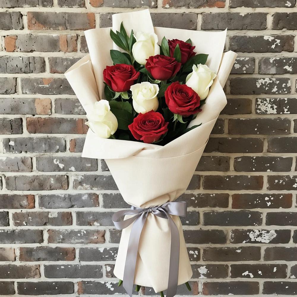 Букет цветов из: Розы в Углеуральском