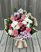 Букет цветов из:  Альстромерии, Гвоздики, Розы и Хризантемы в Углеуральском
