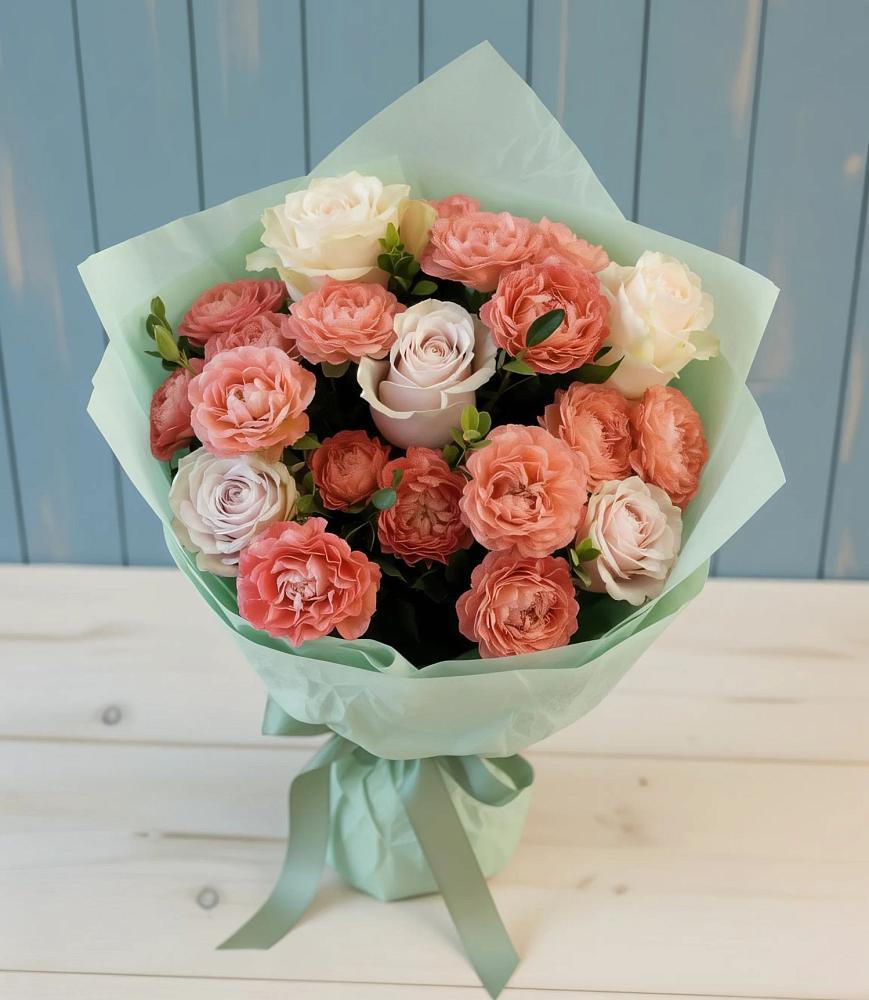 Букет цветов из: Розы в Углеуральском