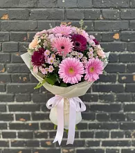 Букет цветов из:  Герберы и Хризантемы в Углеуральском