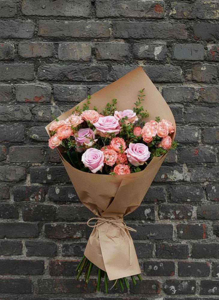 Букет цветов из: Розы в Углеуральском