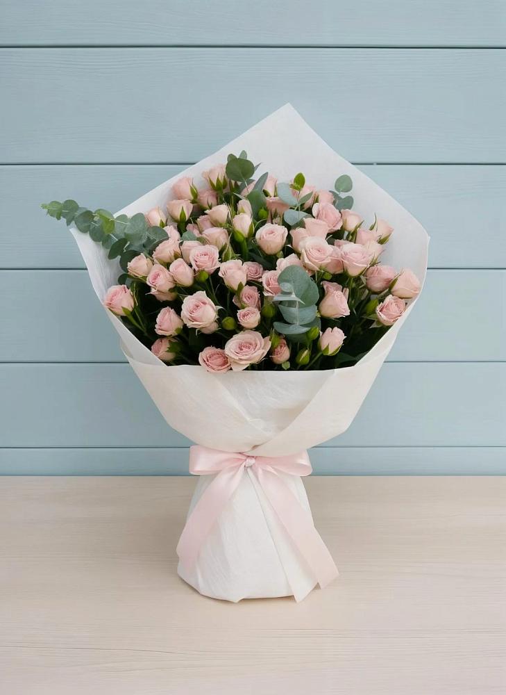 Букет цветов из: Розы в Углеуральском