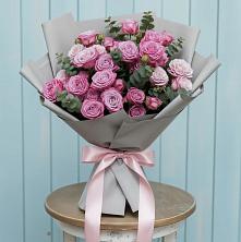 Букет цветов из:  Розы в Углеуральском